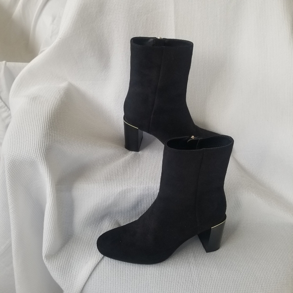 Zara Block Heel Gold Trim Ankle Boot - Picture 4 of 7